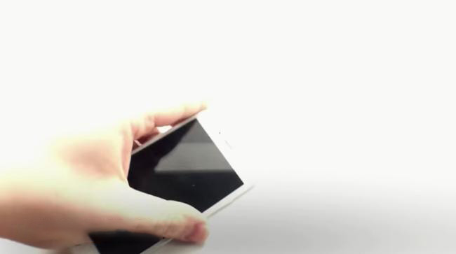 How to Remove Zagg InvisibleShield Glass Screen Protectors